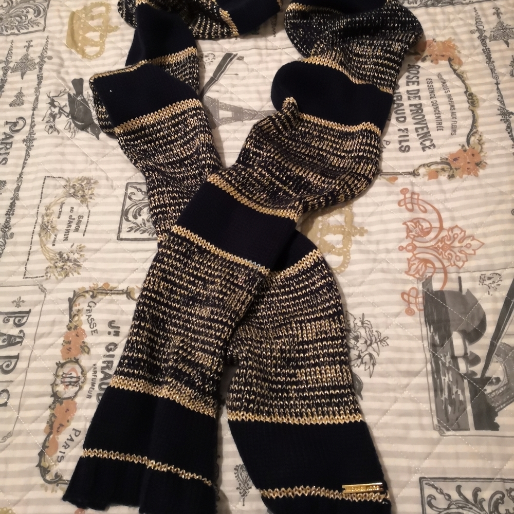 🧣 Michael Michael Kors Accessories scarf